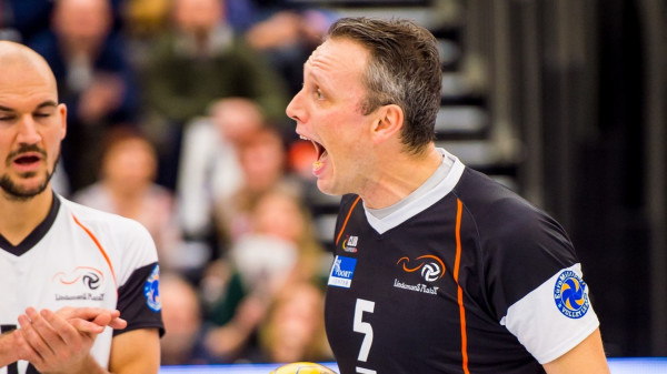         Welkom thuis Frank!
    
