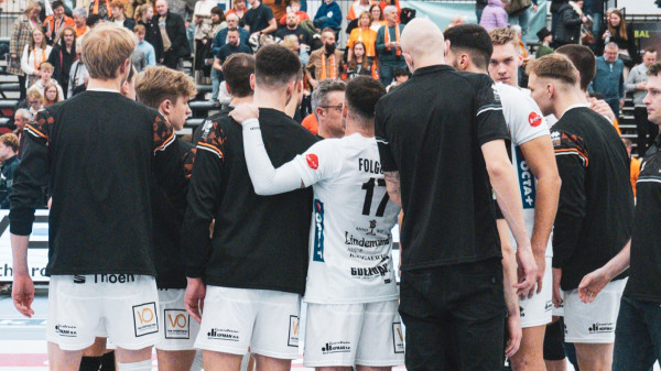         Berre Peters blijft strijdvaardig ondanks 0-3-bekernederlaag tegen Roeselare
    